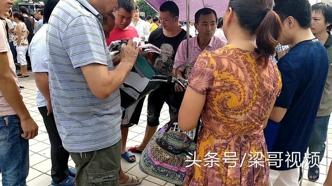 广州临时工最新招聘，小巷中的隐藏宝藏，探索特色小店的求职之旅！